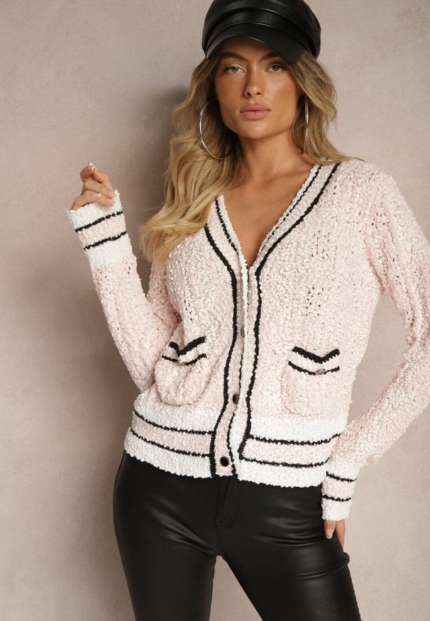 Renee - Różowy Kardigan z Wiskozą na Guziki z Paskami Liathalie. Okazja: na co dzień. Kolor: różowy. Materiał: wiskoza. Styl: klasyczny, casual, elegancki