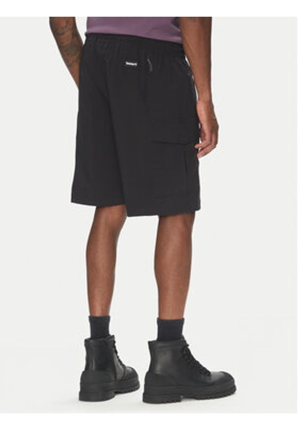 Timberland Szorty sportowe TB0A677F Czarny Regular Fit. Kolor: czarny. Materiał: syntetyk. Styl: sportowy