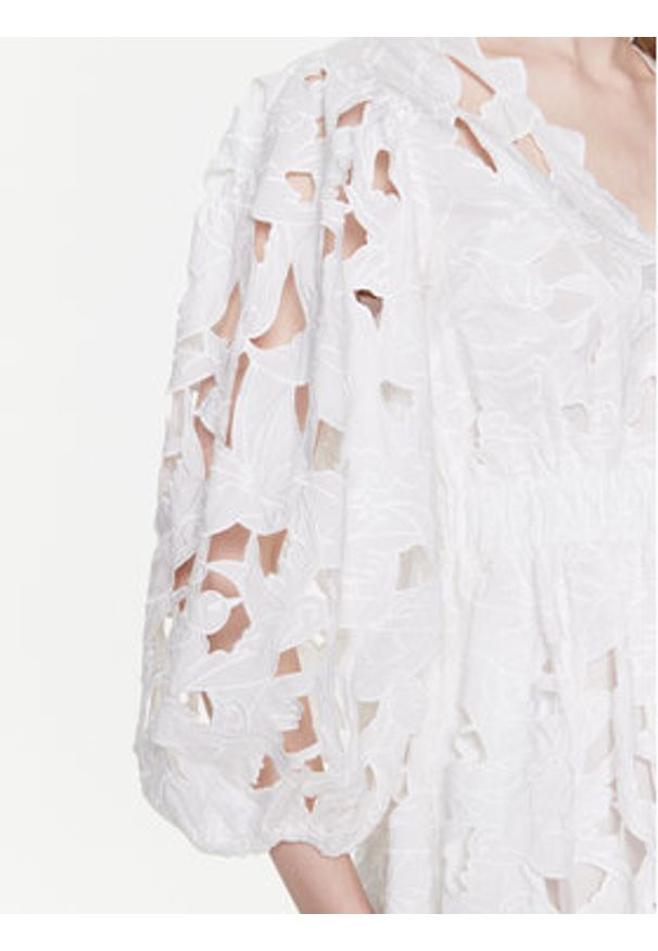 Red Valentino Sukienka codzienna 2R3VA22Y6QA Biały Regular Fit. Okazja: na co dzień. Kolor: biały. Materiał: syntetyk. Typ sukienki: proste. Styl: casual