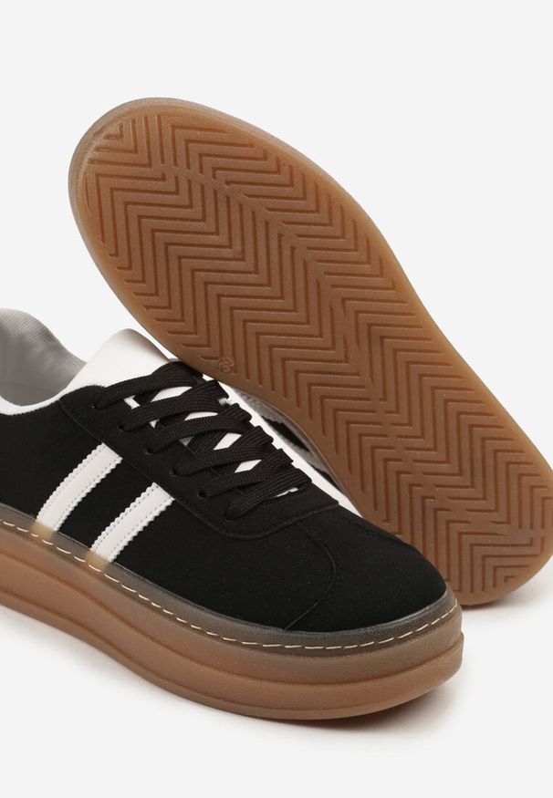 Born2be - Czarne Sneakersy na Grubej Podeszwie z Ozdobnym Wzorem Felimala. Okazja: na co dzień. Kolor: czarny. Materiał: jeans