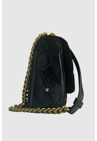 Just Cavalli - JUST CAVALLI Aksamitna czarna torebka Quilted Special Version. Kolor: czarny. Wzór: aplikacja. Materiał: zdobione