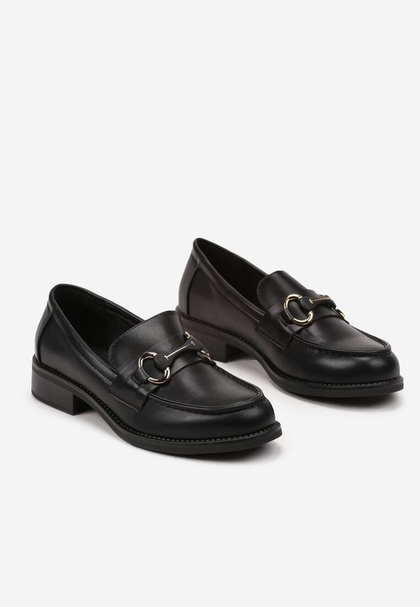 Born2be - Czarne Płaskie Mokasyny Ozdobione Klamrą Irialle. Zapięcie: klamry. Kolor: czarny. Materiał: jeans. Wzór: aplikacja. Styl: klasyczny, elegancki