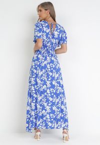 Born2be - Niebieska Wiskozowa Sukienka Maxi z Gumkami w Talii i Kopertowym Dekoltem Olemenia. Kolor: niebieski. Materiał: wiskoza. Wzór: kwiaty. Typ sukienki: kopertowe. Długość: maxi #4