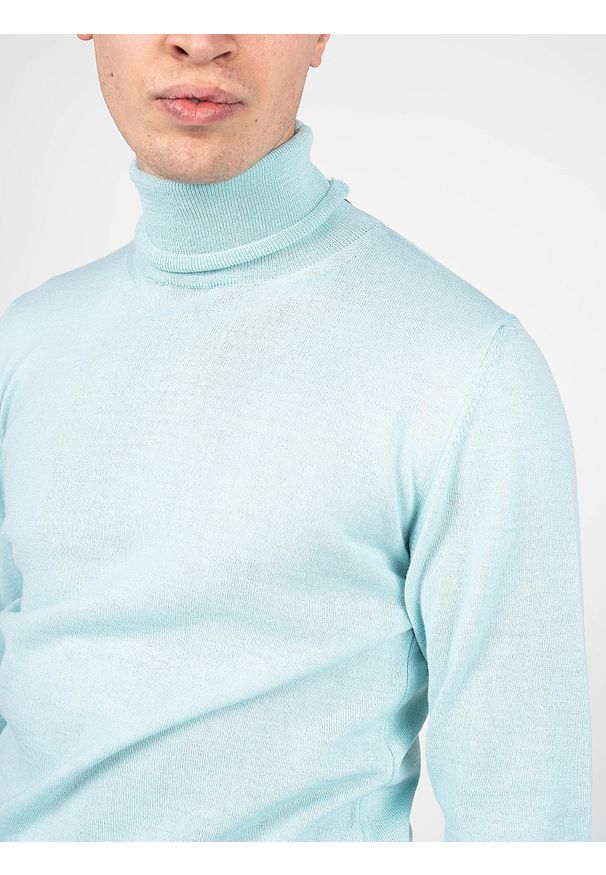Takeshy Kurosawa Sweter | 83475 | Maglia D/Vita Calato Lana | Mężczyzna | Błękitny. Okazja: na co dzień. Typ kołnierza: golf. Kolor: niebieski. Materiał: akryl, wełna. Styl: casual