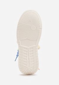 Renee - Beżowe Sneakersy na Platformie z Koralikami Amovanna. Okazja: na co dzień. Kolor: beżowy. Materiał: jeans. Wzór: aplikacja. Obcas: na platformie #9