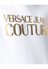 Versace Jeans Couture - VERSACE JEANS COUTURE - Bluza z kapturem w kolorze białym. Typ kołnierza: kaptur. Kolor: biały. Materiał: bawełna. Długość rękawa: długi rękaw. Długość: długie. Wzór: nadruk #2