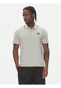 Adidas - adidas Polo Essentials Small Logo JE9022 Szary Regular Fit. Typ kołnierza: polo. Kolor: szary. Materiał: bawełna
