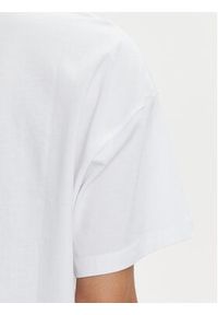 only - ONLY T-Shirt Pixie 15316702 Biały Regular Fit. Kolor: biały. Materiał: bawełna #7