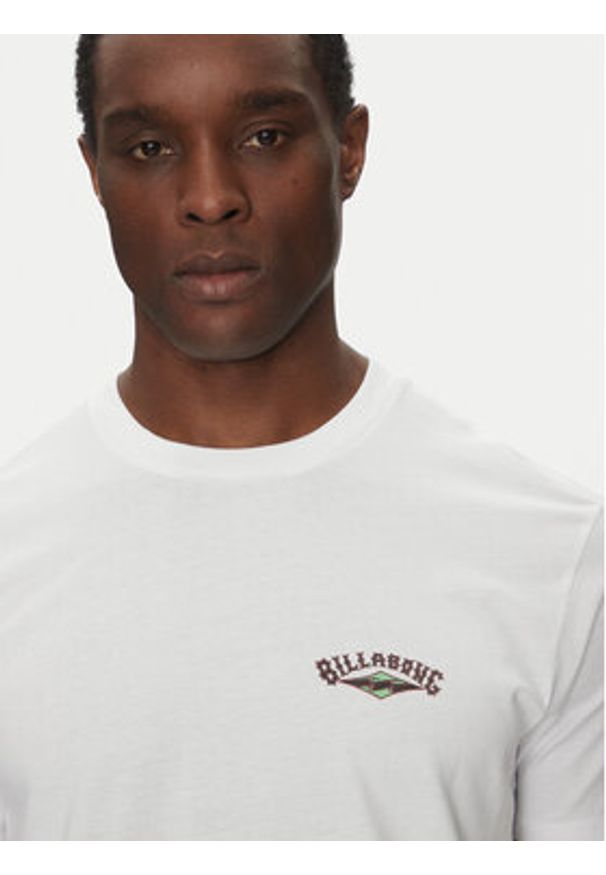 Billabong T-Shirt EBYZT00294 Biały Regular Fit. Kolor: biały. Materiał: bawełna
