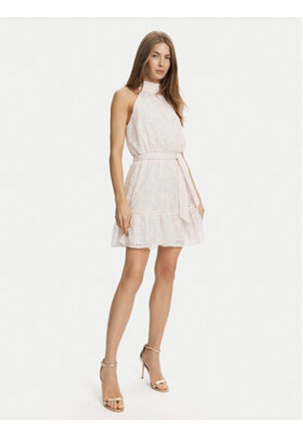 Guess Sukienka letnia W5GK15 W0WA2 Różowy Regular Fit. Kolor: różowy. Materiał: syntetyk. Sezon: lato