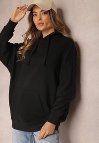 Renee - Czarna Bluza z Kapturem Foss. Typ kołnierza: kaptur. Kolor: czarny. Materiał: polar, dzianina. Długość rękawa: długi rękaw. Długość: długie. Wzór: jednolity