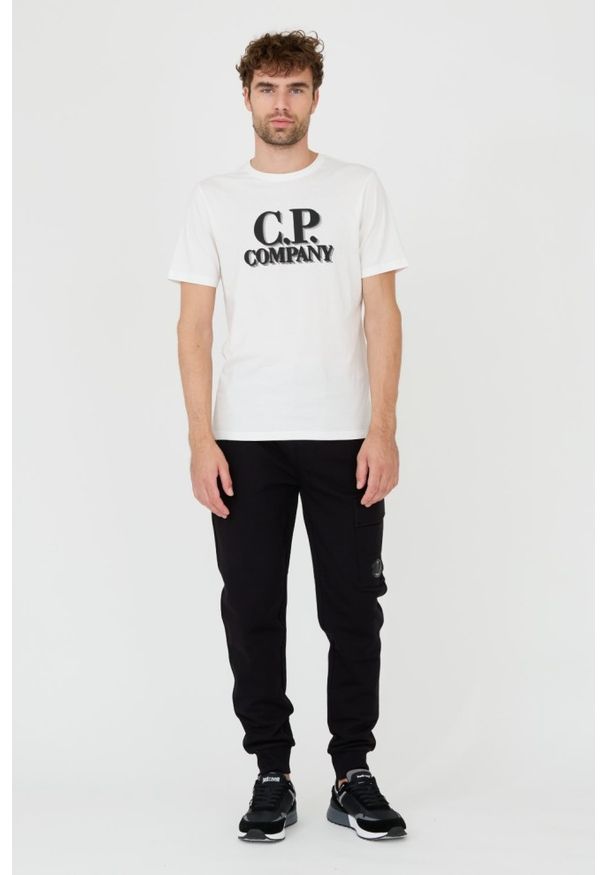 C.P. Company - C.P. COMPANY Biały t-shirt Short Sleeve. Kolor: biały. Długość rękawa: krótki rękaw. Długość: krótkie