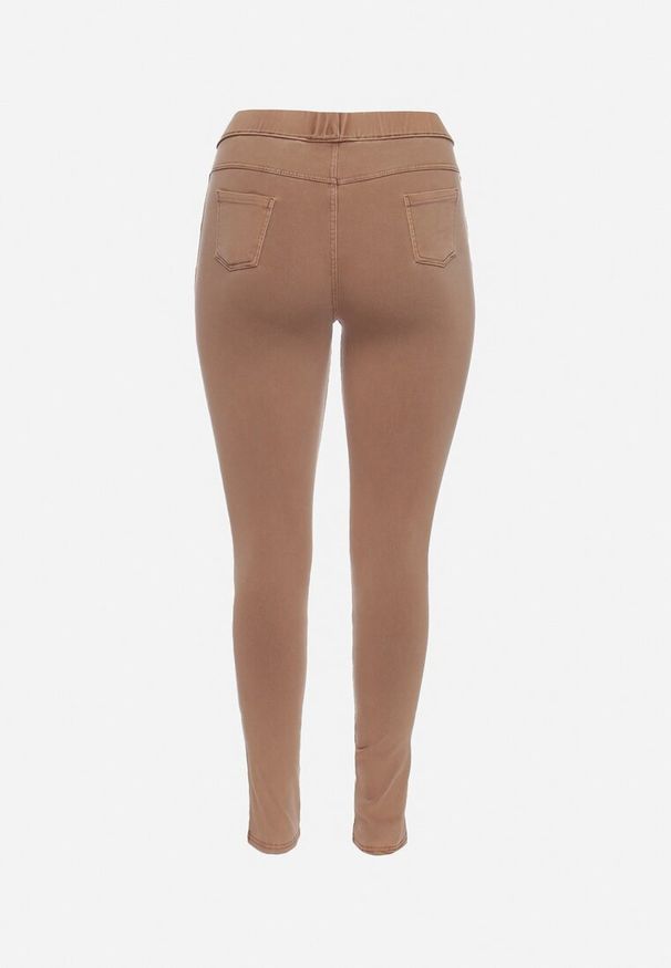 Born2be - Ciemnobeżowe Spodnie z Gumką w Talii i Prostymi Nogawkami Lotlipa. Okazja: na spotkanie biznesowe, na co dzień. Kolekcja: plus size. Kolor: beżowy. Styl: biznesowy, casual, elegancki