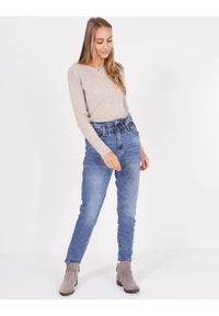 Unisono - SPODNIE - JEANSY. Okazja: na co dzień. Materiał: jeans. Długość: długie. Styl: casual, klasyczny #3