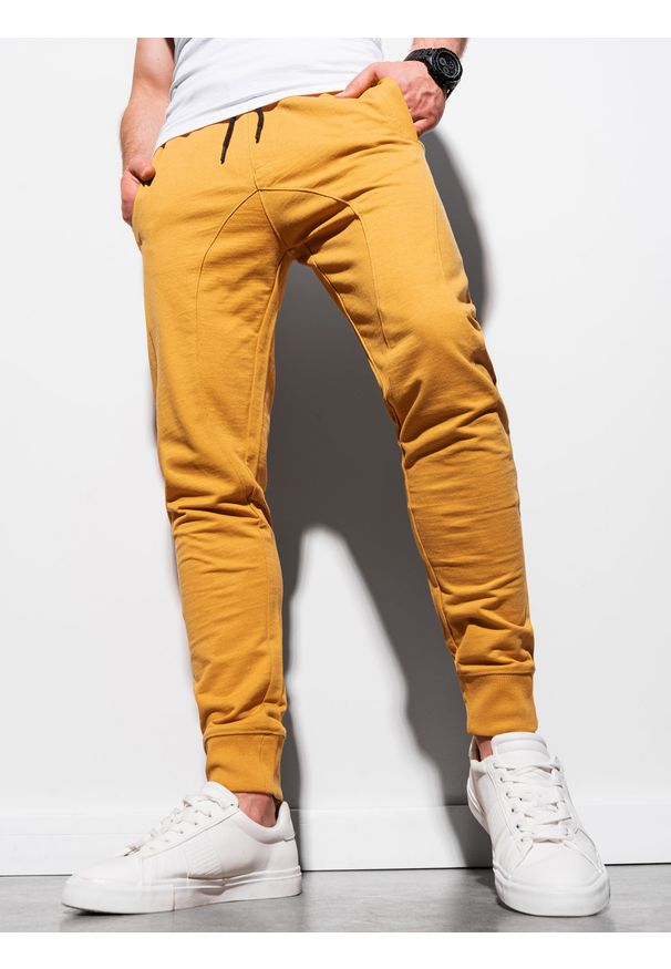 Żółte spodnie Ombre Clothing