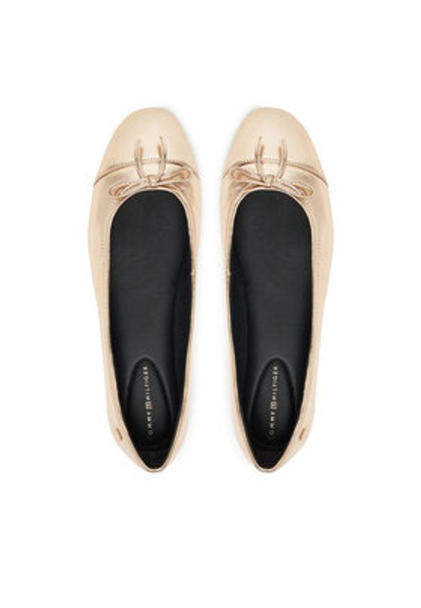 TOMMY HILFIGER - Tommy Hilfiger Baleriny Metallic Toe-Cap FW0FW08920 Złoty. Kolor: złoty. Materiał: skóra