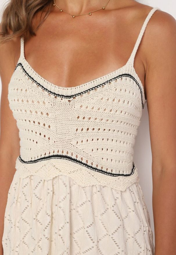 Born2be - Beżowa Rozkloszowana Sukienka na Ramiączkach Pemvia. Okazja: na co dzień. Kolor: beżowy. Materiał: jeans. Długość rękawa: na ramiączkach. Typ sukienki: proste. Styl: casual