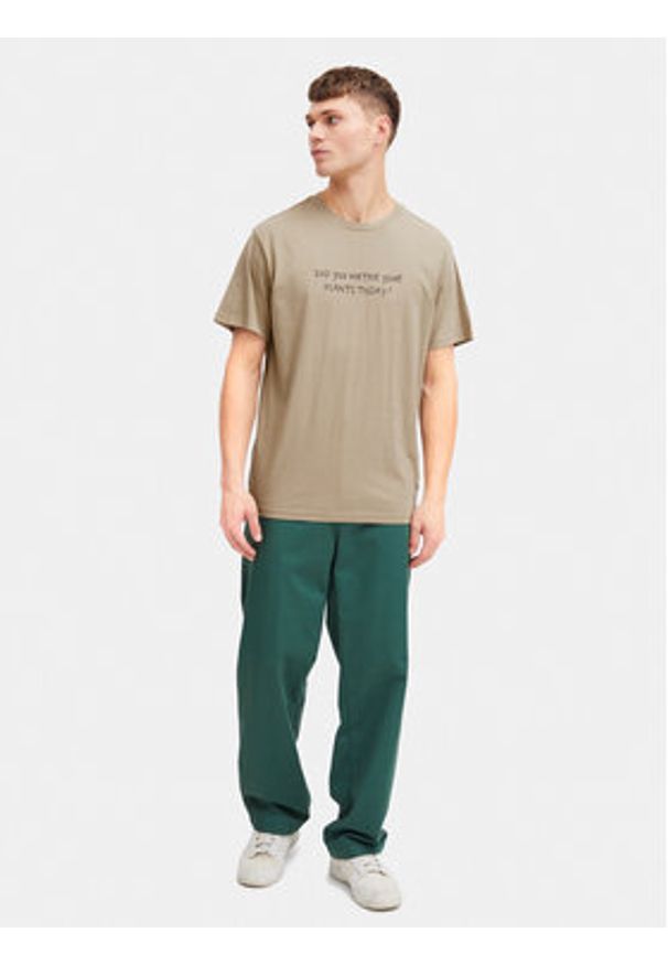 !SOLID - Solid T-Shirt Inam 21108141 Beżowy Regular Fit. Kolor: beżowy. Materiał: bawełna