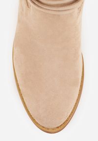 Born2be - Ciemnobeżowe Ażurowe Botki Vices na Obcasie Ozdobione Paskami Mirfedi. Zapięcie: pasek. Kolor: beżowy. Materiał: jeans. Wzór: ażurowy, aplikacja. Obcas: na obcasie. Styl: elegancki, wizytowy. Wysokość obcasa: średni #8