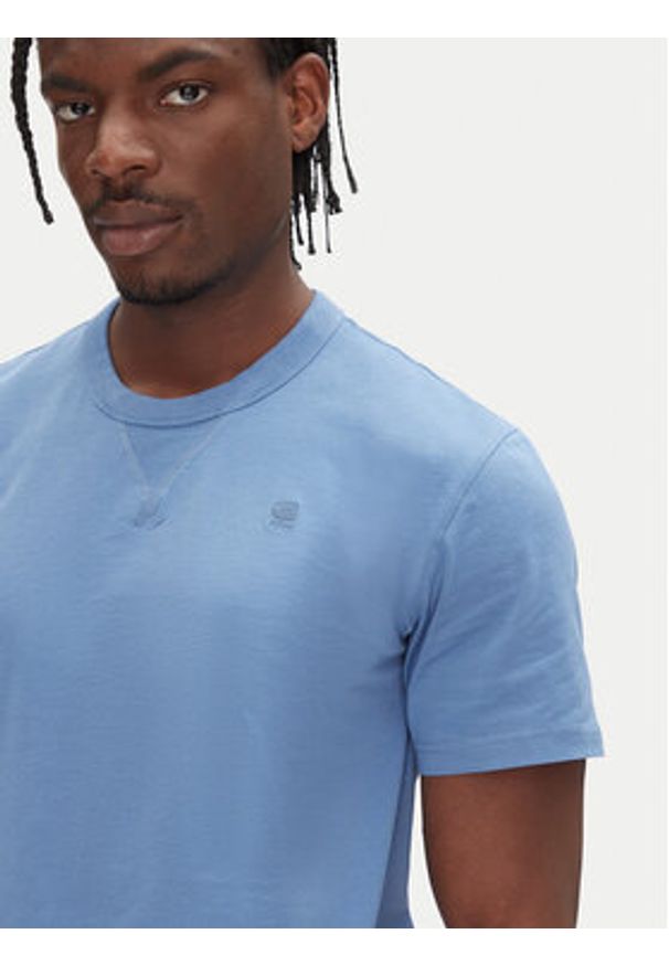 G-Star RAW - G-Star Raw T-Shirt Nifous D24449-336 Błękitny Regular Fit. Kolor: niebieski. Materiał: bawełna