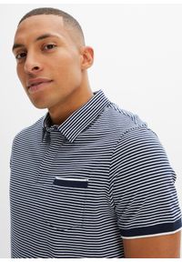 bonprix - Shirt polo w paski. Typ kołnierza: polo. Kolor: niebieski. Wzór: paski