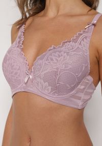 Renee - Fioletowy Biustonosz Ozdobiony Koronką i Kokardkami Sellene. Kolor: fioletowy. Materiał: koronka. Wzór: koronka, aplikacja #5