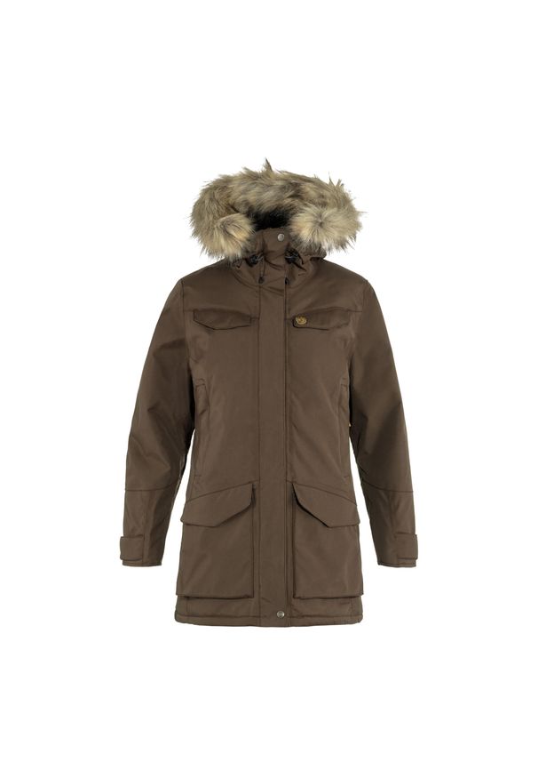 Kurtka puchowa damska Fjällräven Nuuk Parka. Kolor: brązowy. Materiał: puch. Sezon: zima. Styl: sportowy