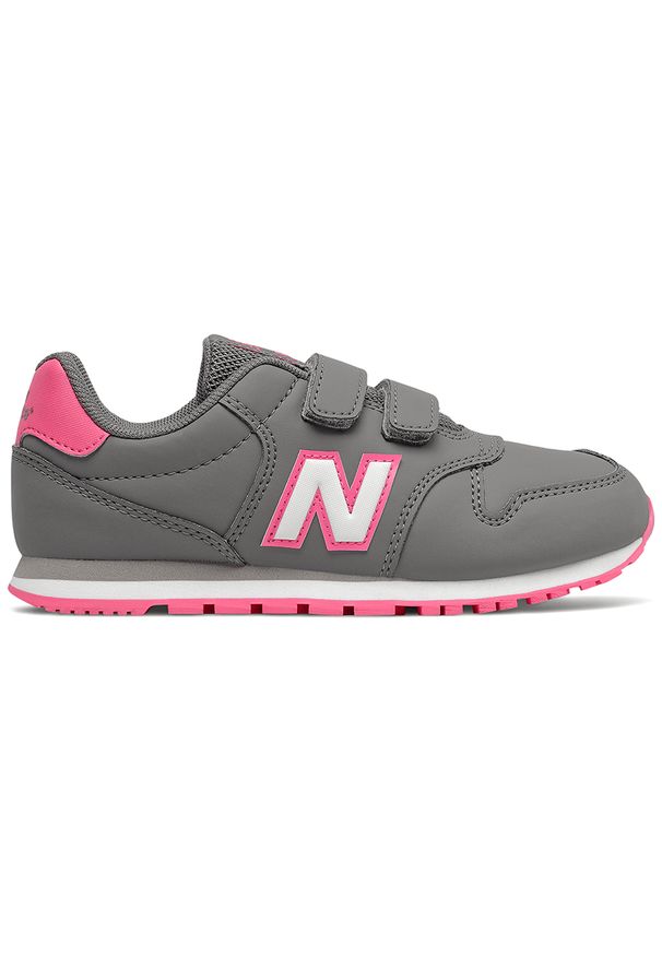 Buty New Balance PV500NGP – szare. Okazja: na uczelnię. Zapięcie: rzepy. Kolor: szary. Materiał: skóra, syntetyk, materiał. Szerokość cholewki: normalna. Sport: turystyka piesza