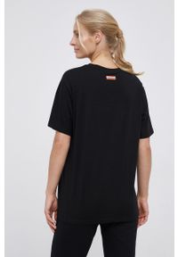 P.E Nation T-shirt bawełniany kolor czarny. Okazja: na co dzień. Kolor: czarny. Materiał: bawełna. Wzór: nadruk. Styl: casual #4