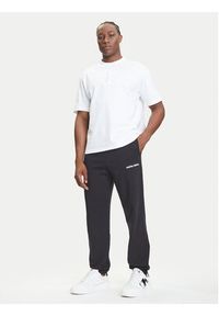 Calvin Klein Jeans Spodnie dresowe LV04RC294G Czarny Regular Fit. Kolor: czarny. Materiał: bawełna #4