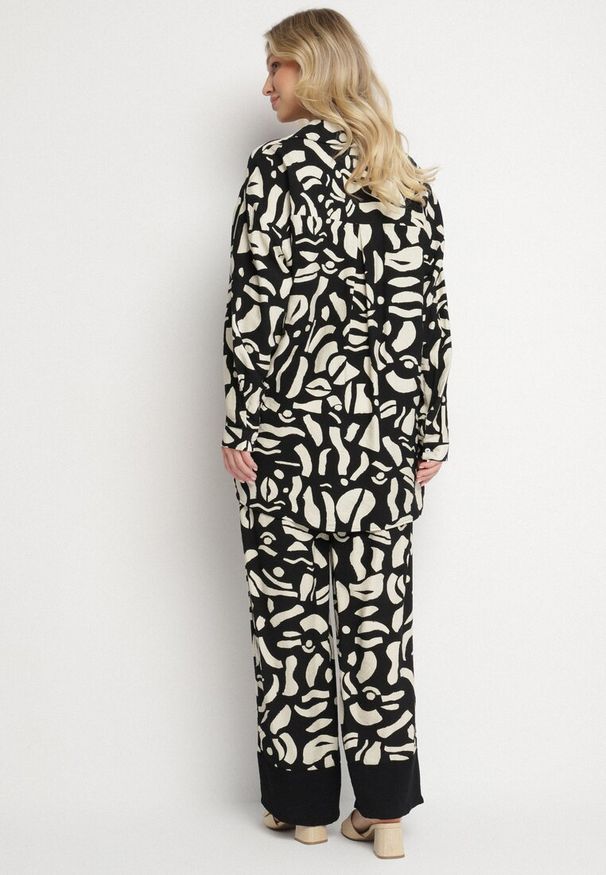 Born2be - Czarny Wiskozowy Komplet z Lnem Spodnie i Koszula w Abstrakcyjny Print Melirna. Kolor: czarny. Materiał: len, wiskoza. Wzór: nadruk