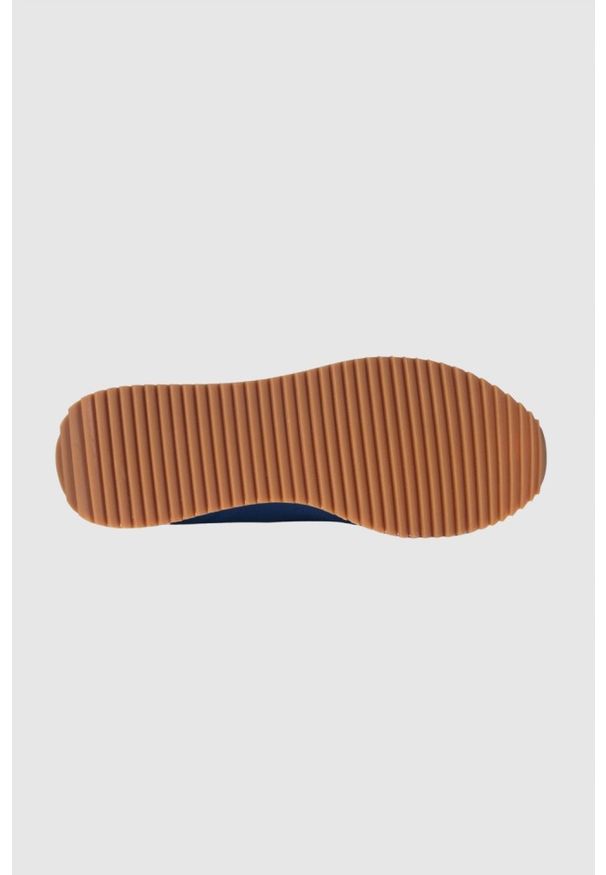 EA7 Emporio Armani - EA7 Niebieskie sneakersy z białą podeszwą, Rozmiar 44. Kolor: niebieski