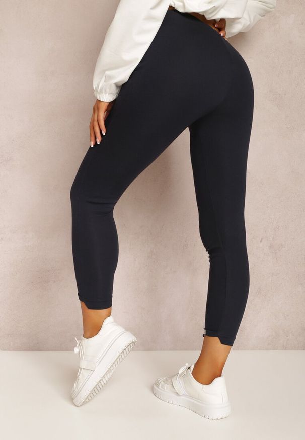 Renee - Granatowe Legginsy Loukys. Stan: podwyższony. Kolor: niebieski. Materiał: tkanina, bawełna. Długość: długie. Wzór: aplikacja, gładki