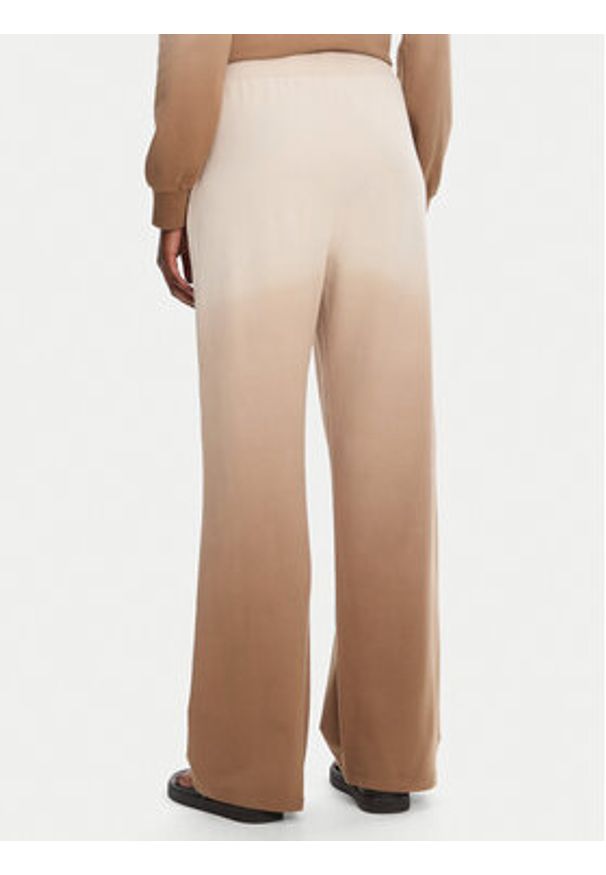 Liu Jo Sport Spodnie dresowe TA5116 FS090 Beżowy Relaxed Fit. Kolor: beżowy. Materiał: bawełna