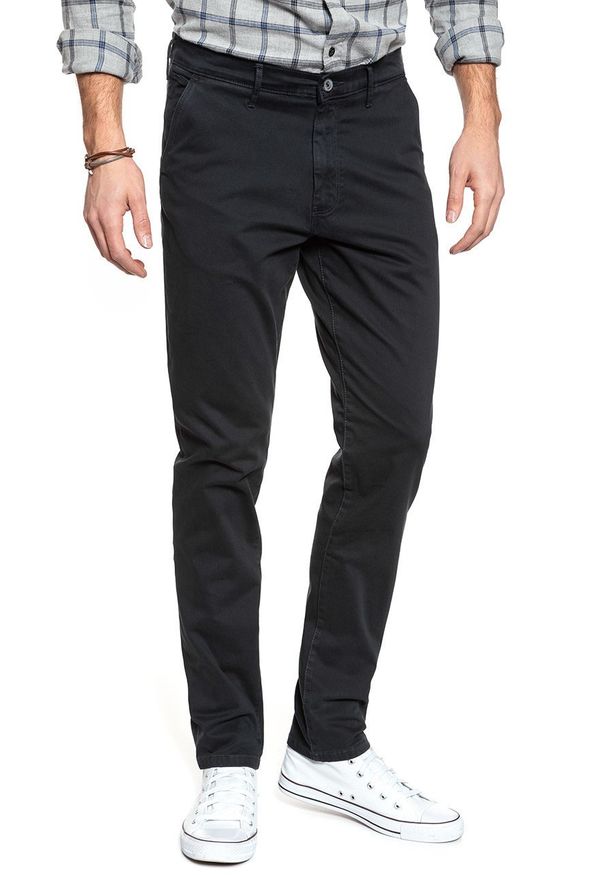 Wrangler - WRANGLER SPODNIE MĘSKIE CHINO DARK NAVY W16LA1XAE 112127300. Materiał: materiał