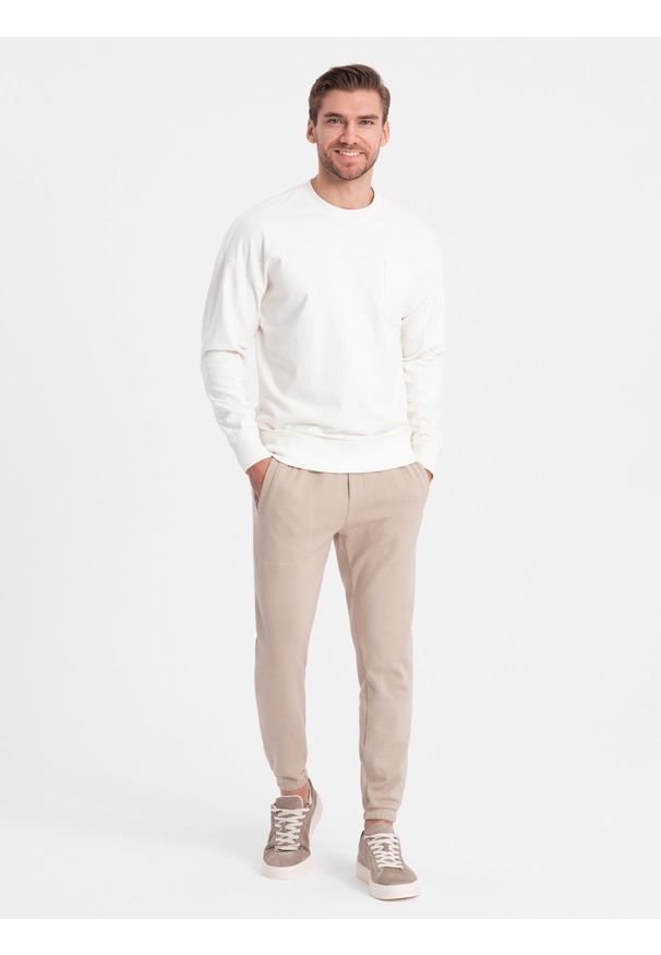 Ombre Clothing - Spodnie męskie dresowe CARROT ze strukturalnej dzianiny - beżowe V2 - Rozmiar: L. Kolor: beżowy. Materiał: dzianina, dresówka