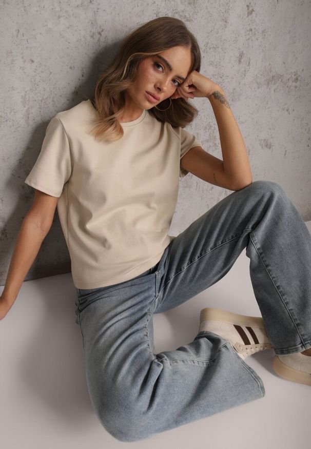 Renee - Beżowy Casualowy T-shirt z Bawełny Nealiara. Okazja: na co dzień. Kolor: beżowy. Materiał: bawełna. Wzór: aplikacja. Styl: casual