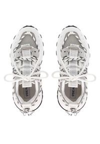 Steve Madden Sneakersy Tazmania Sneaker SM11002419-04005-739 Biały. Kolor: biały. Materiał: skóra