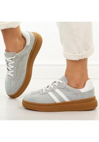 Szare skórzane sneakersy damskie T.Sokolski 651. Okazja: na co dzień. Zapięcie: sznurówki. Kolor: szary. Materiał: nubuk, skóra. Szerokość cholewki: normalna. Sezon: wiosna, lato, jesień #1