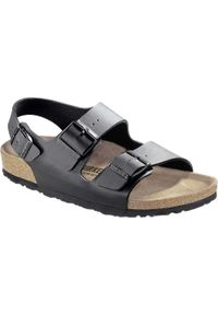 Birkenstock Milano Czarne Kapcie Dorosłych. Zapięcie: klamry. Kolor: czarny. Materiał: guma, materiał, skóra, syntetyk. Szerokość cholewki: normalna. Sport: turystyka piesza