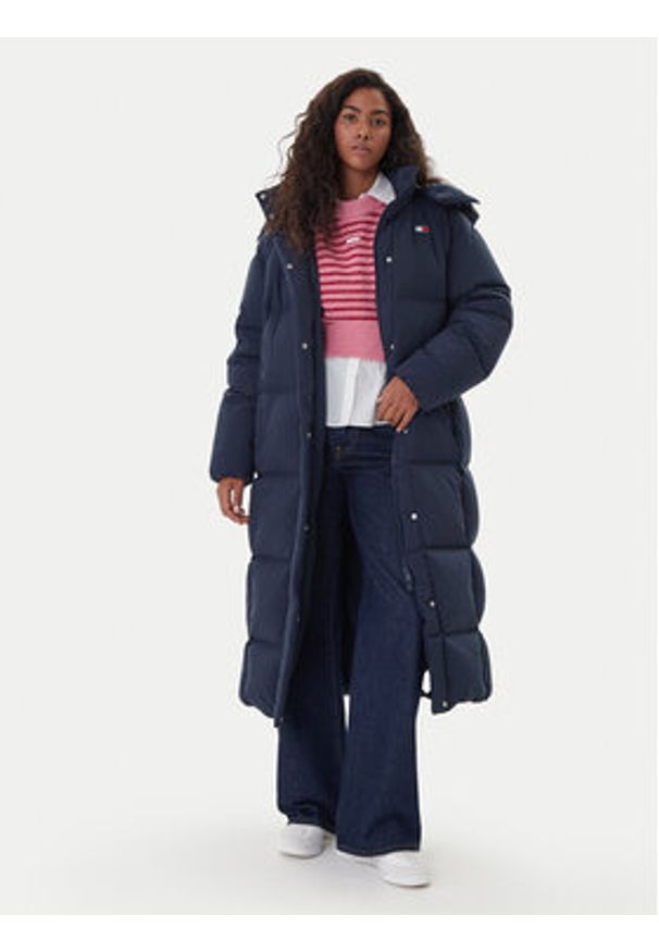 Tommy Jeans Kurtka puchowa Alaska DW0DW21977 Granatowy Regular Fit. Kolor: niebieski. Materiał: syntetyk