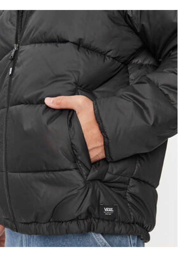 Vans Kurtka zimowa Norris Mte 1 Puffer Jacket VN0008GB Czarny Regular Fit. Kolor: czarny. Materiał: syntetyk. Sezon: zima