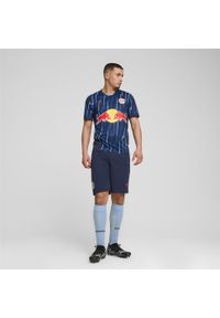 Puma - Męskie szorty FC Red Bull Salzburg 24/25 PUMA Club Navy Red Blue. Kolor: czerwony, niebieski, wielokolorowy. Sport: piłka nożna