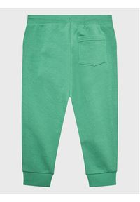 United Colors of Benetton - United Colors Of Benetton Spodnie dresowe 3J68GF020 Zielony Regular Fit. Kolor: zielony. Materiał: bawełna, dresówka #3