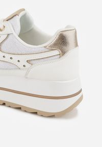 Born2be - Białe Sneakersy na Grubej Podeszwie z Perforacją i Tweedowymi Wstawkami Idaphyphe. Okazja: na co dzień. Kolor: biały. Materiał: jeans #3