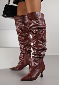Renee - Bordowo-Czerwone Kozaki Typu Slouchy na Szpilce Wiolina. Okazja: na imprezę. Kolor: czerwony. Obcas: na szpilce. Styl: elegancki