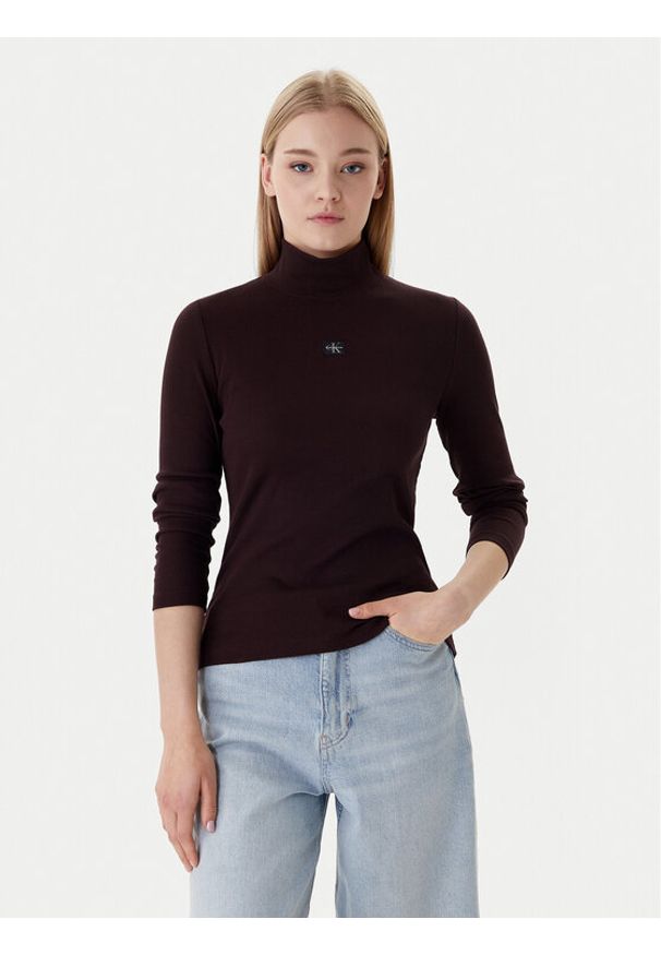 Calvin Klein Jeans Golf LV047D203G Brązowy Slim Fit. Typ kołnierza: golf. Kolor: brązowy. Materiał: bawełna