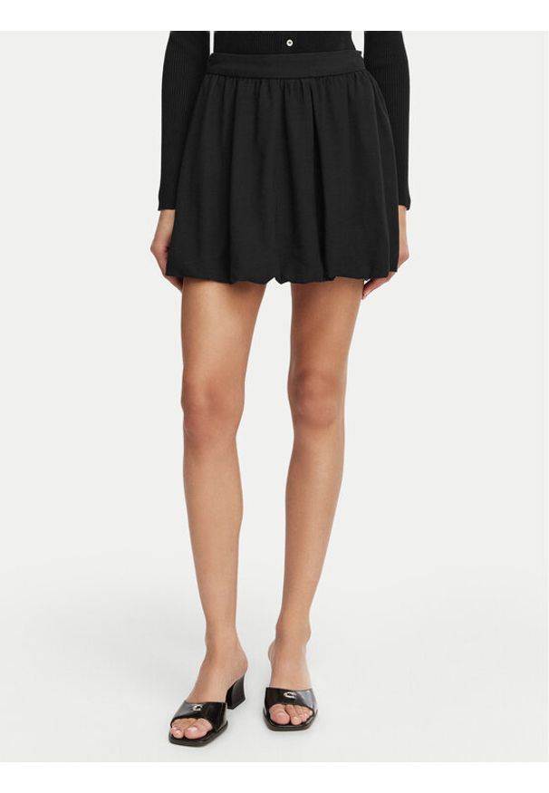only - ONLY Spódnica mini Aris 15364184 Czarny Regular Fit. Kolor: czarny. Materiał: wiskoza