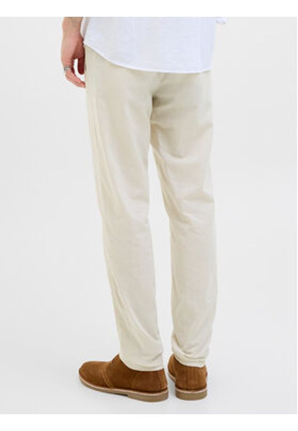 Jack & Jones Chinosy Stace 12248604 Écru Tapered Fit. Kolor: kremowy. Materiał: bawełna