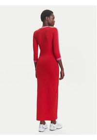 Adidas - adidas Sukienka codzienna adicolor Classics 3-Stripes JW3668 Czerwony Slim Fit. Okazja: na co dzień. Kolor: czerwony. Materiał: bawełna. Typ sukienki: proste. Styl: casual #2